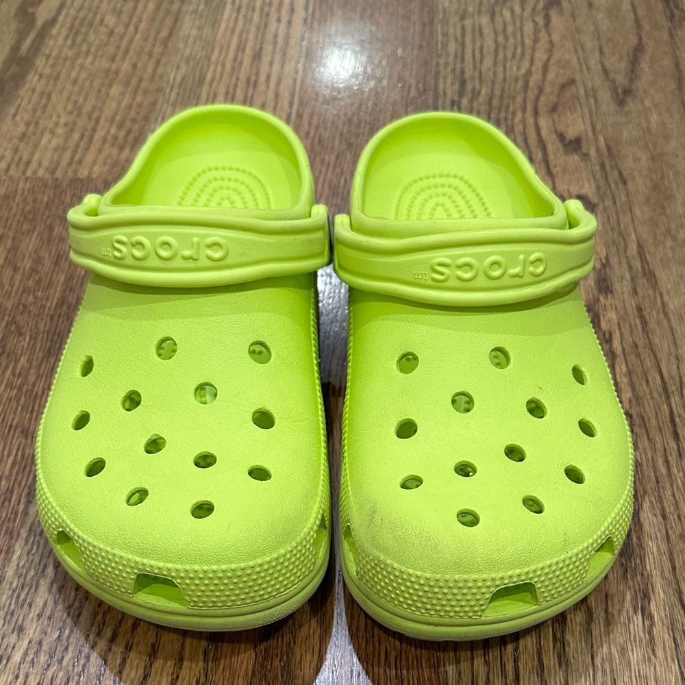 CROCS Bright Lime Green Clogs